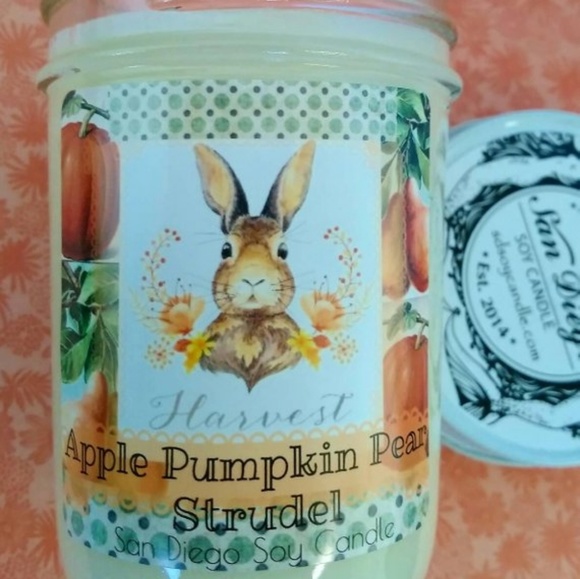 Apple Pumpkin Pear Strudel soy candle - Picture 3 of 3